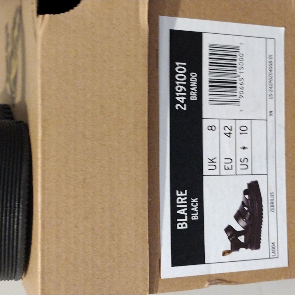 Sold!! Doc Martens Leather Sandals Size Women 10 Men 8- Blaire Gladiator NWT - Picture 6 of 15